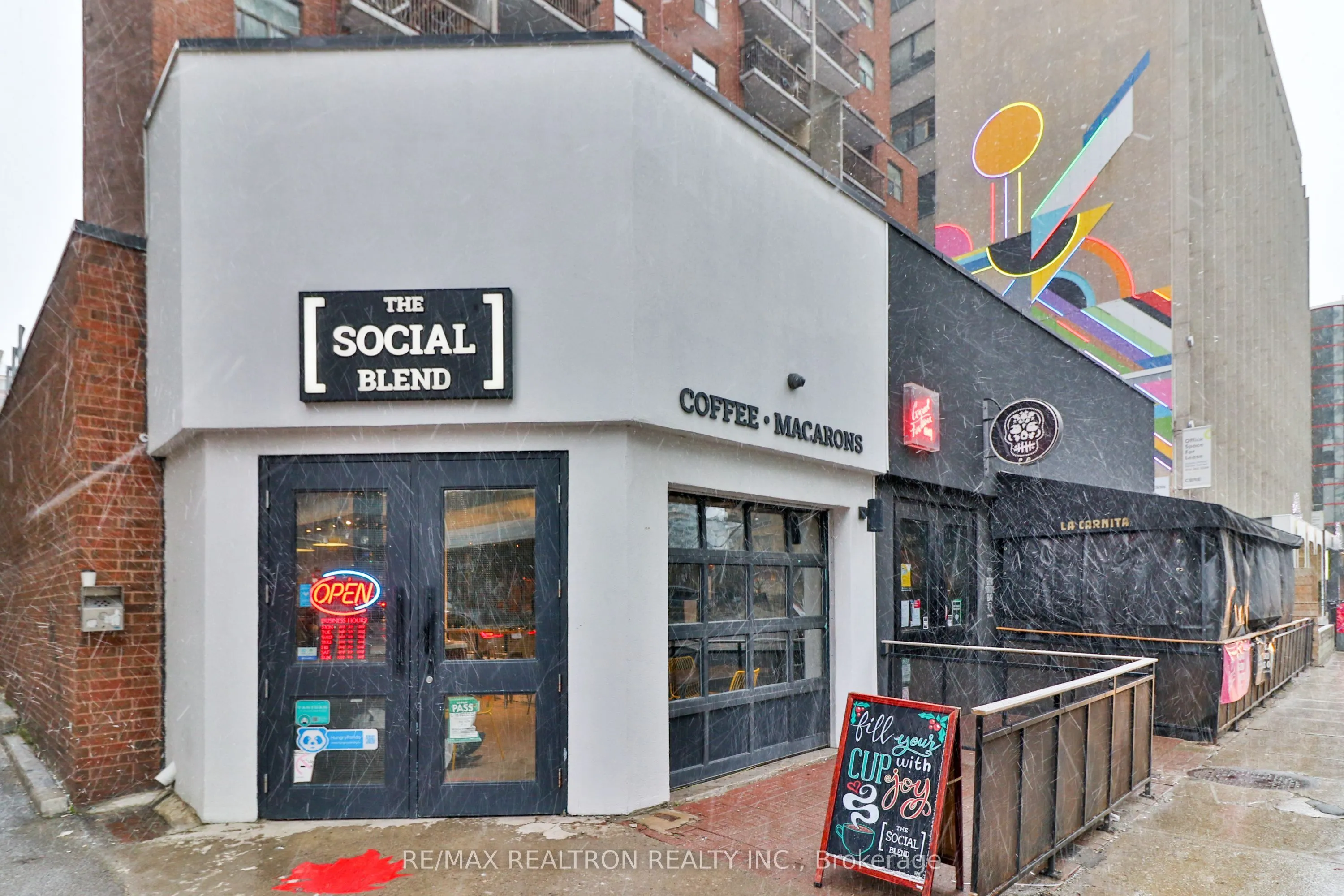 195 Redpath Avenue, #2216