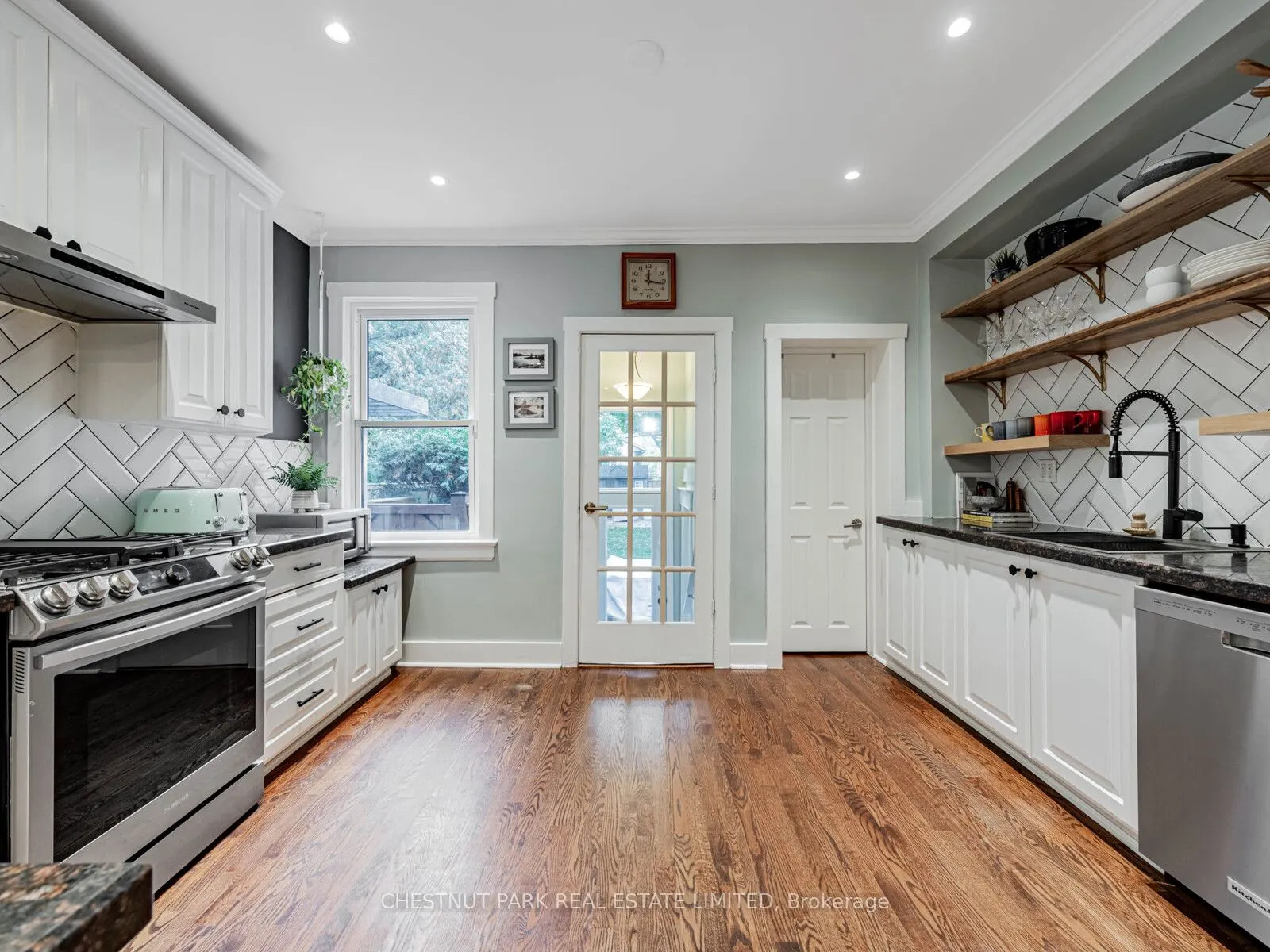 381 Hillsdale Avenue