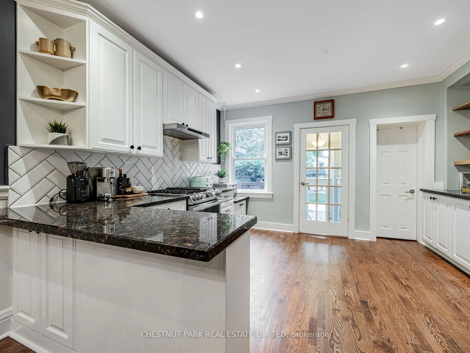 381 Hillsdale Avenue