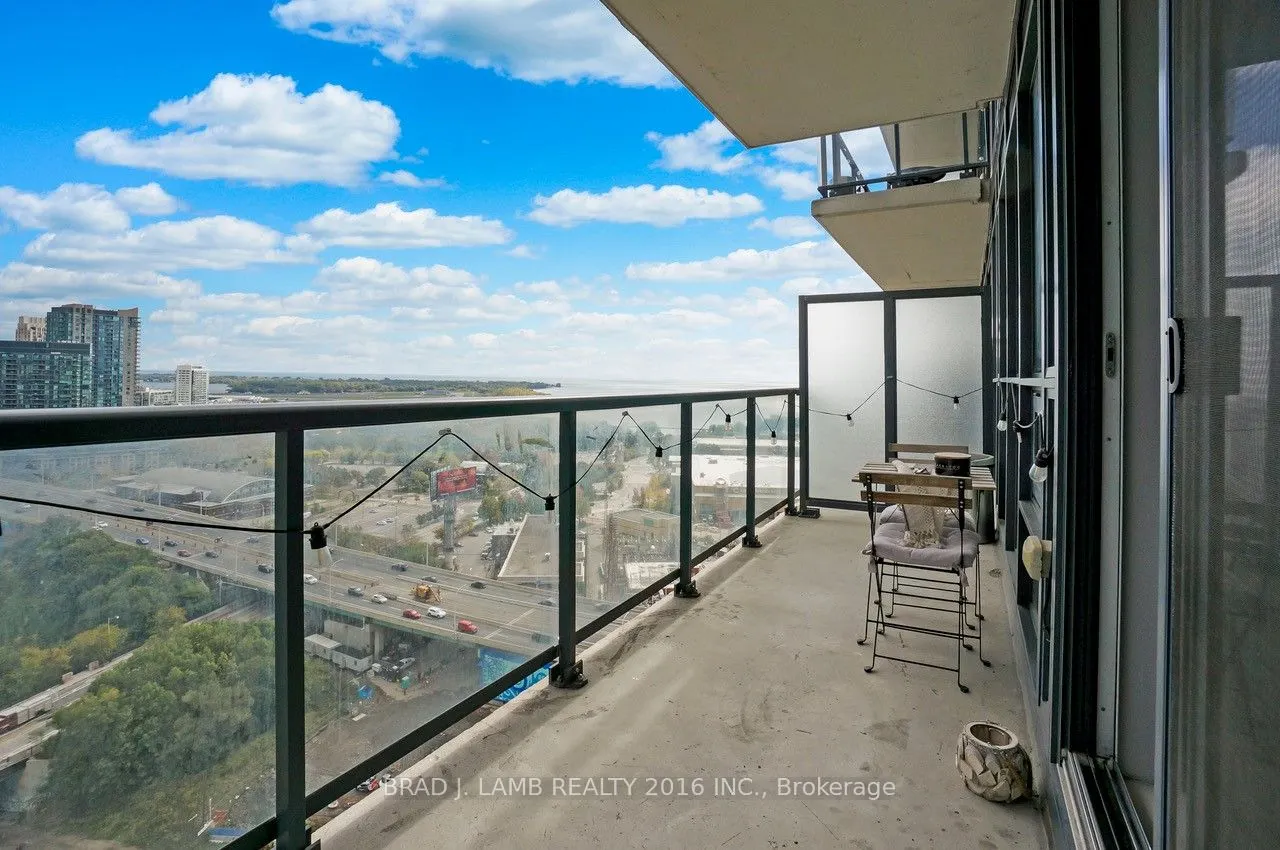 51 East Liberty Street, #2211