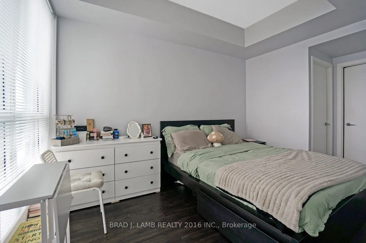 51 East Liberty Street, #2211
