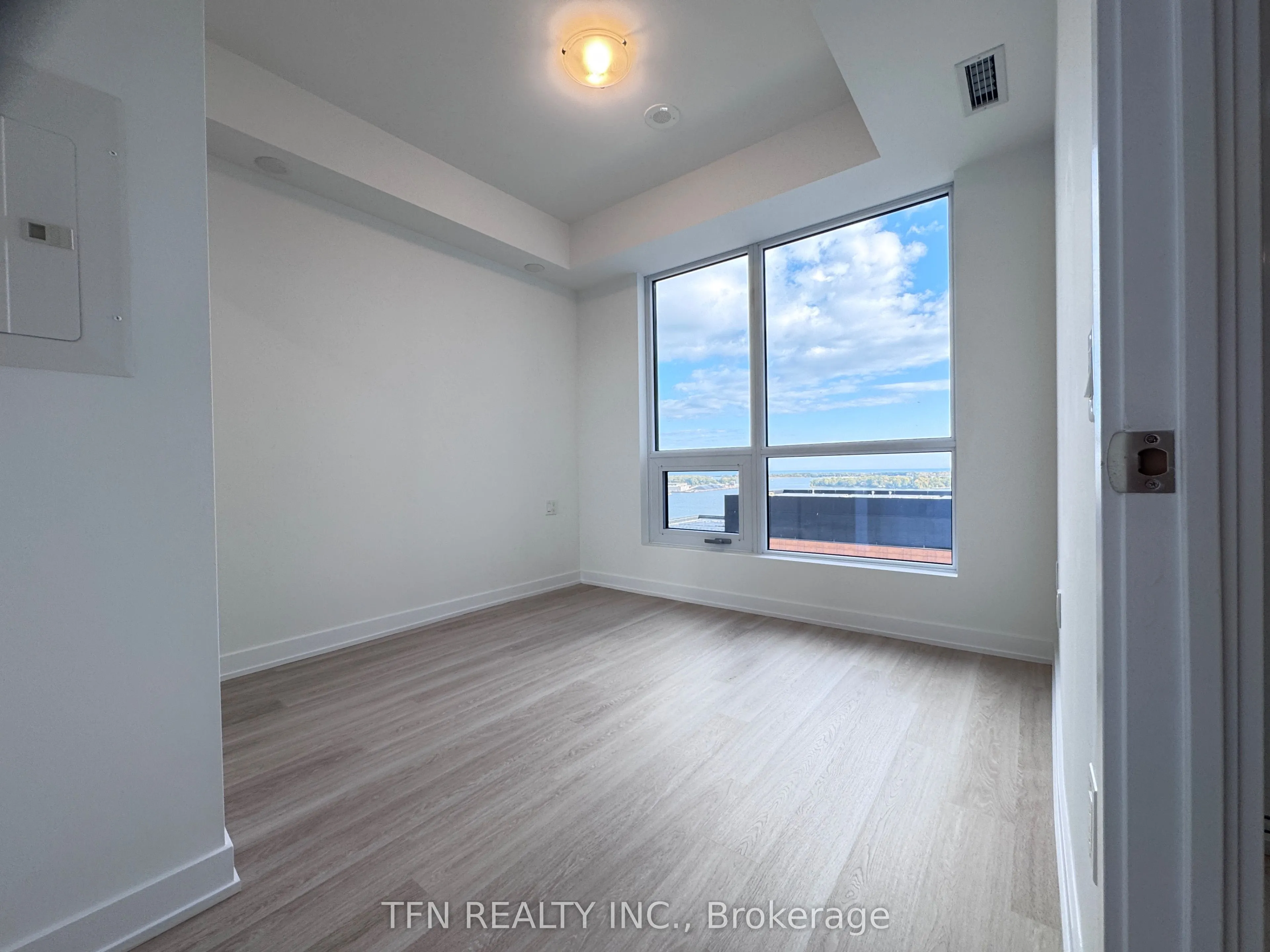 15 Richardson Street, #1909