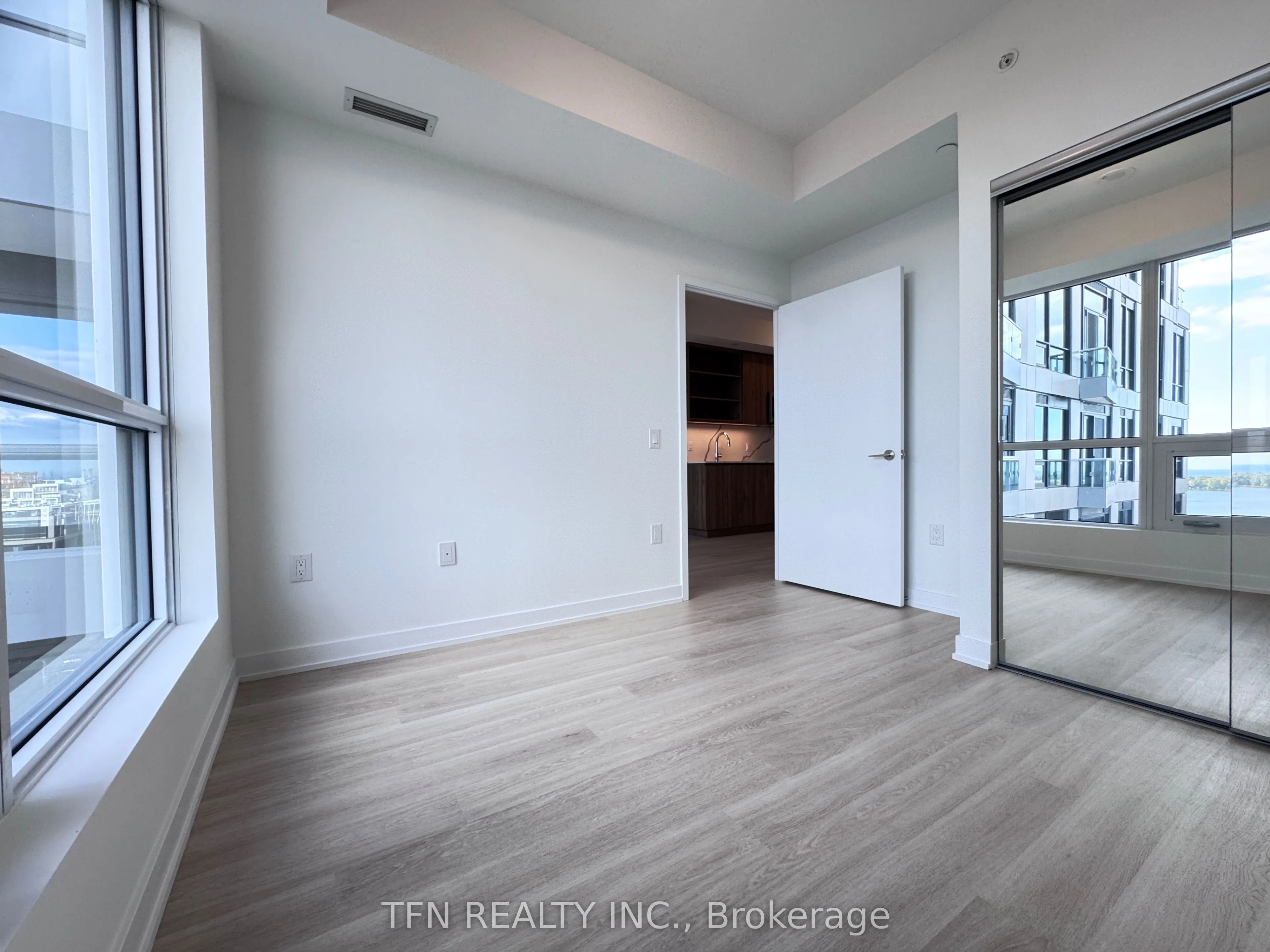 15 Richardson Street, #1909