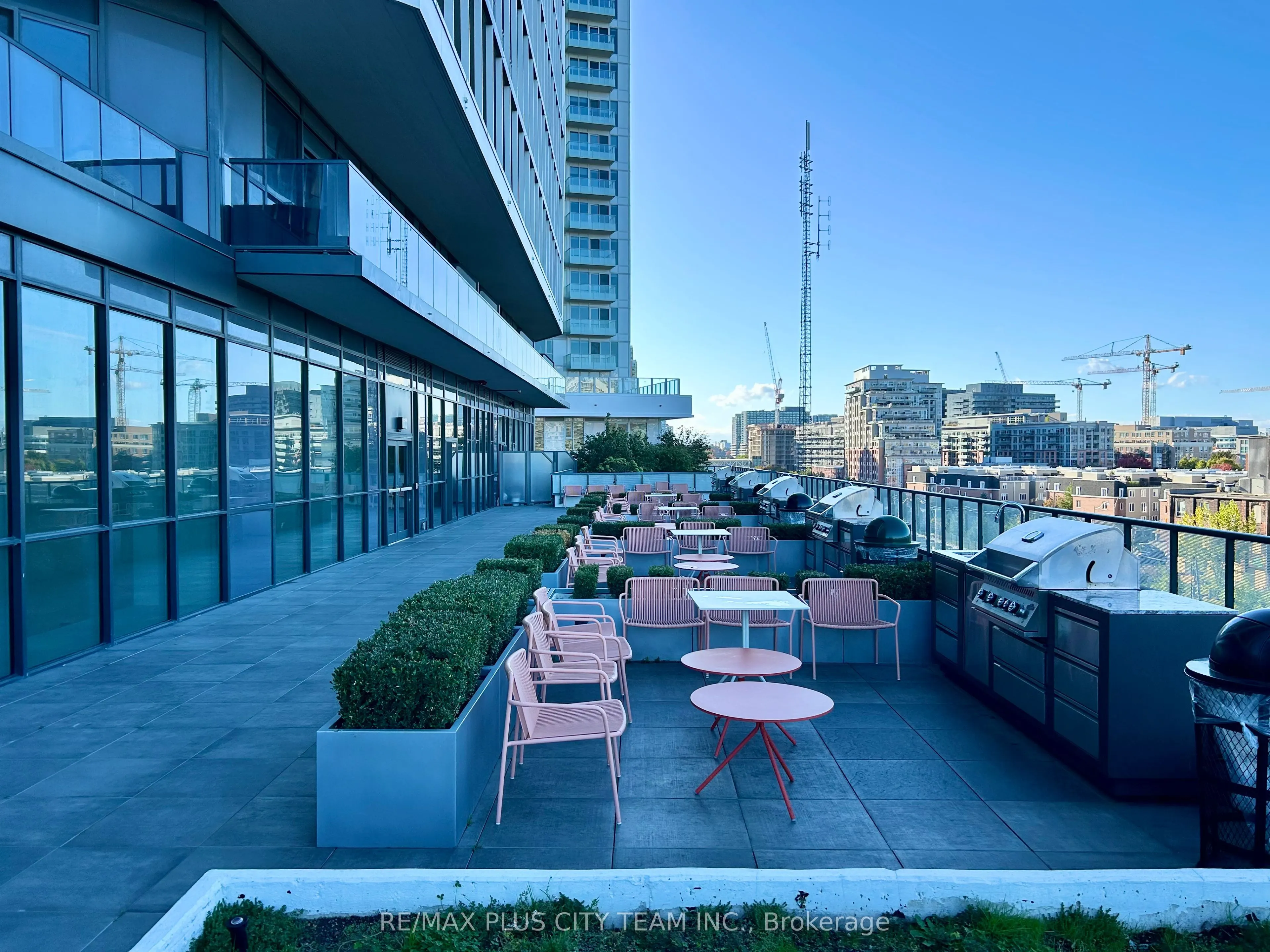 50 Ordnance Street, #2208