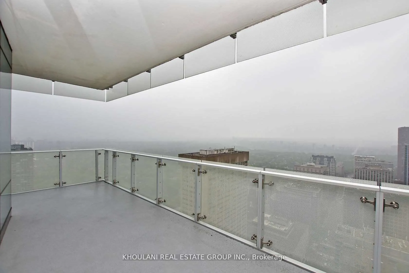 1 Bloor Street E, #4101