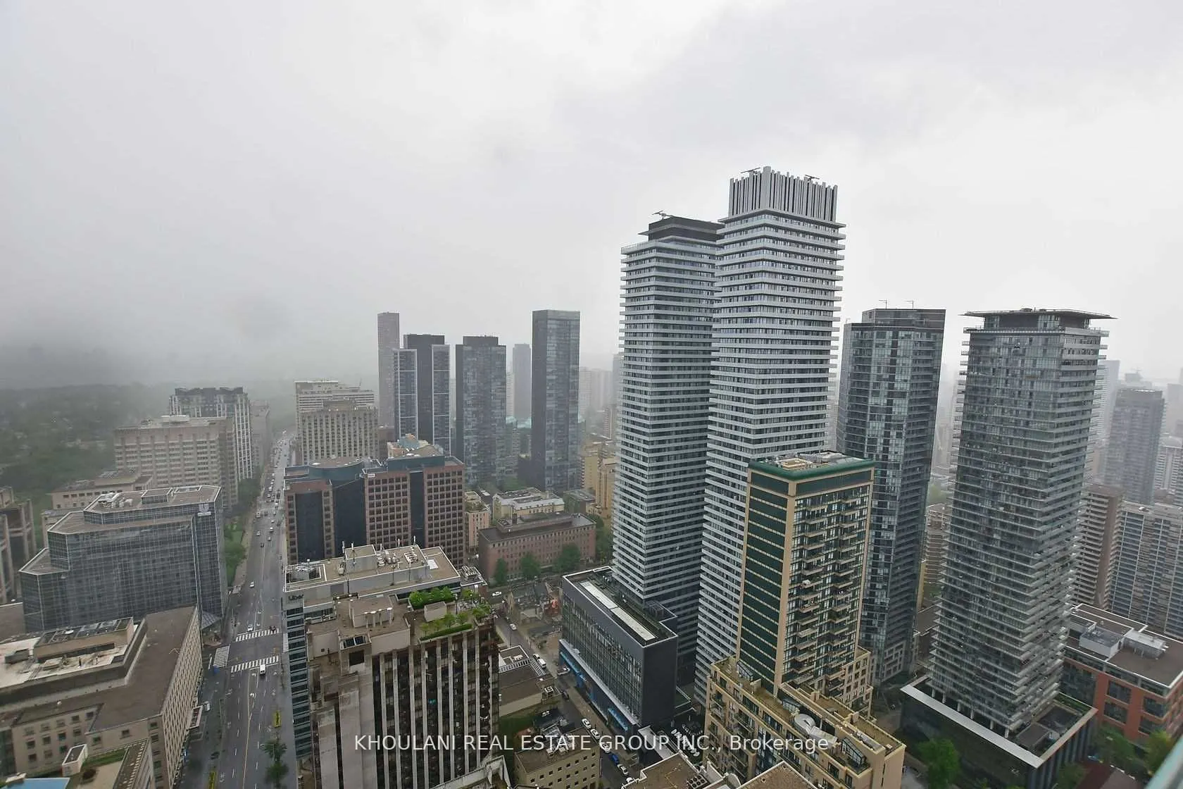 1 Bloor Street E, #4101