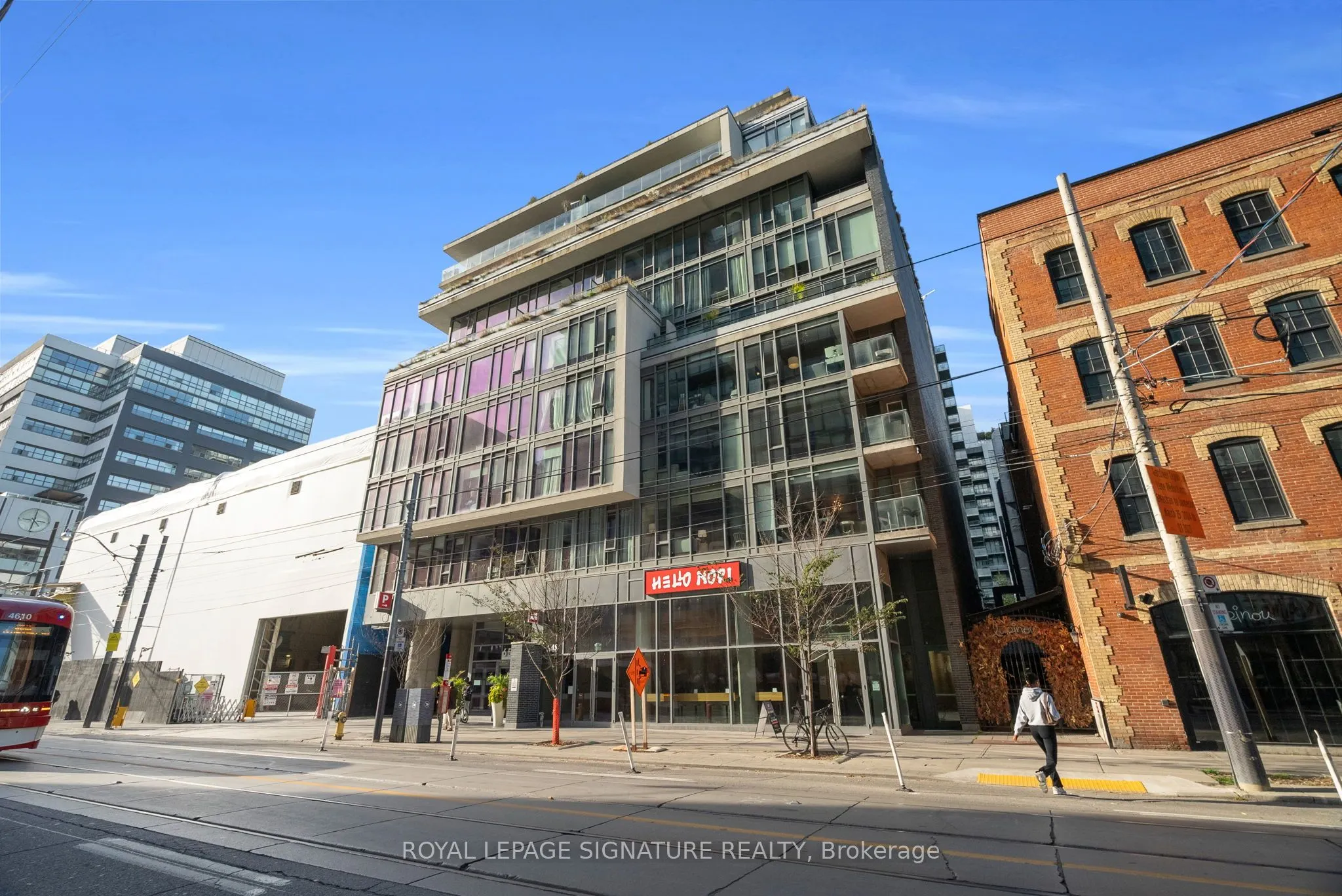 650 King Street W, #804