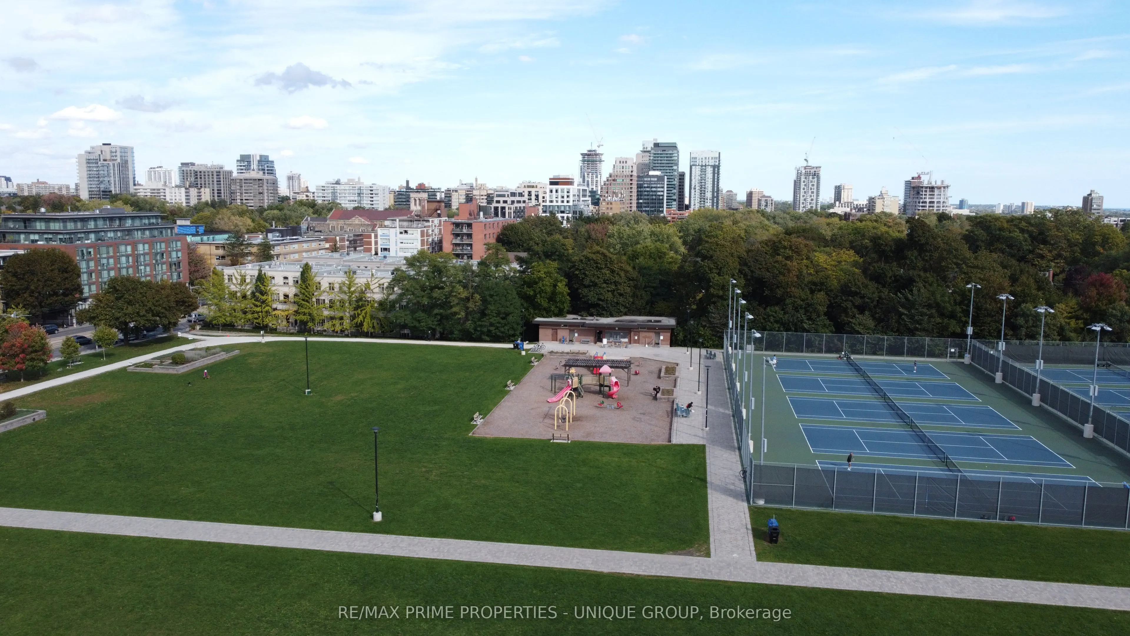 78 Warren Road, #303