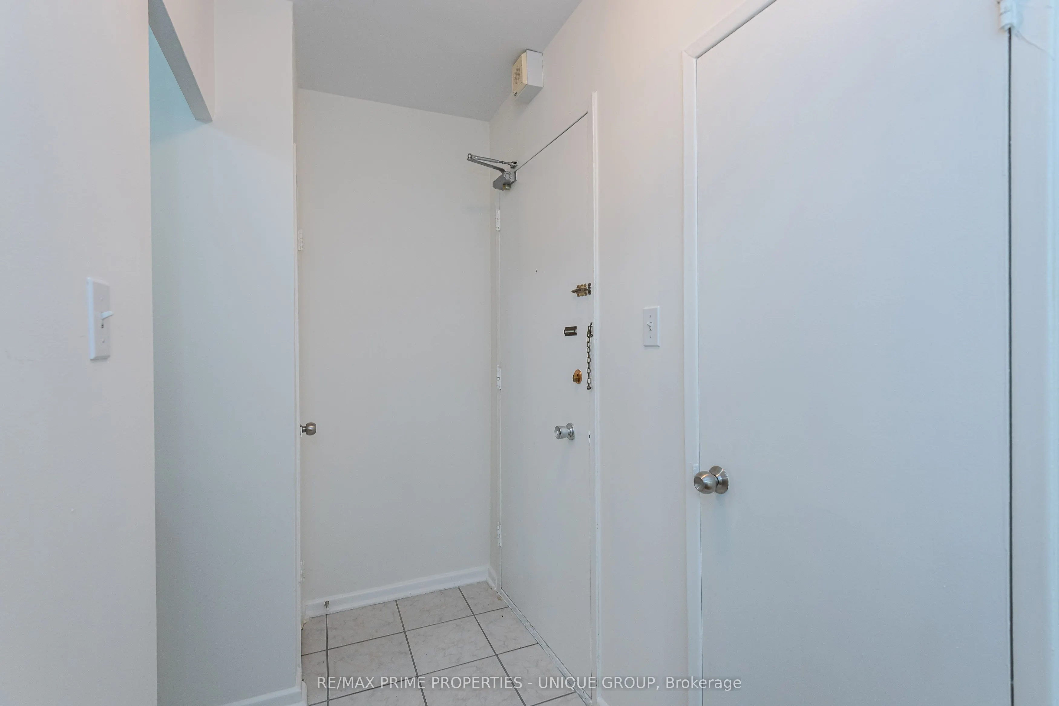 78 Warren Road, #303