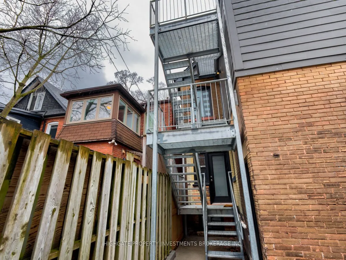 129 Hilton Avenue, #Base