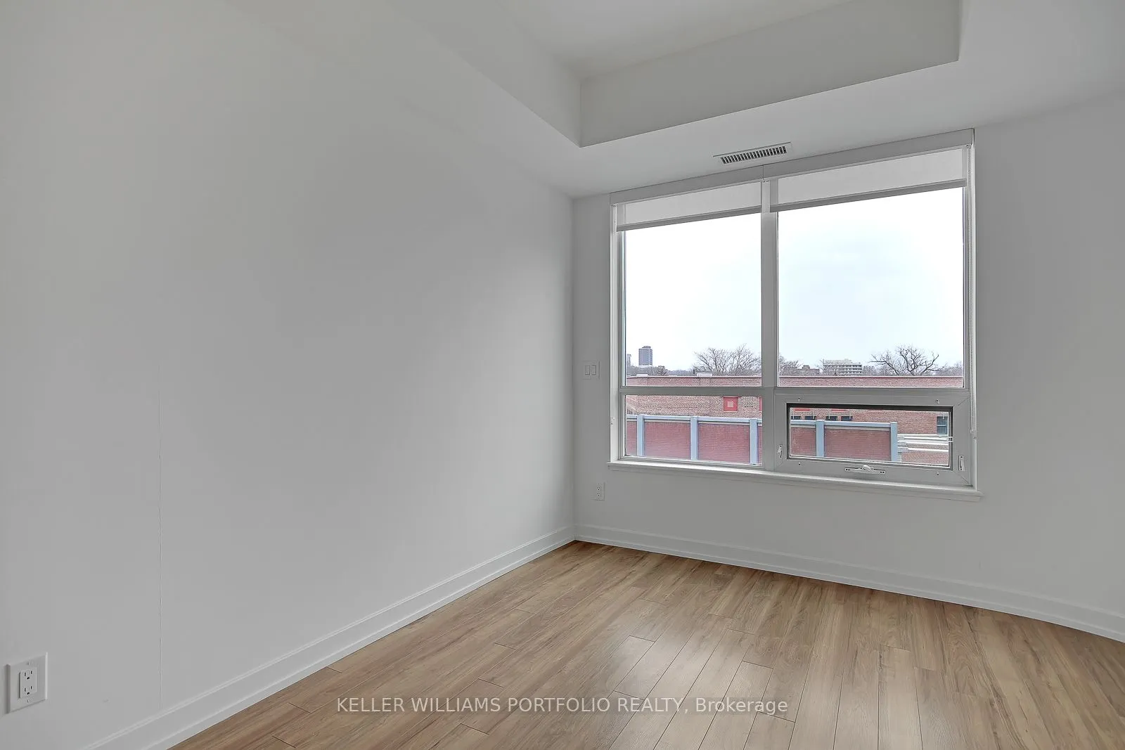 377 Madison Avenue, #523