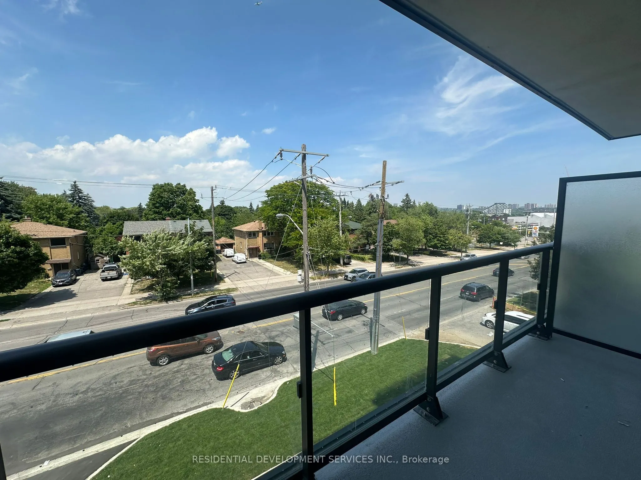699 Sheppard Avenue E, #321