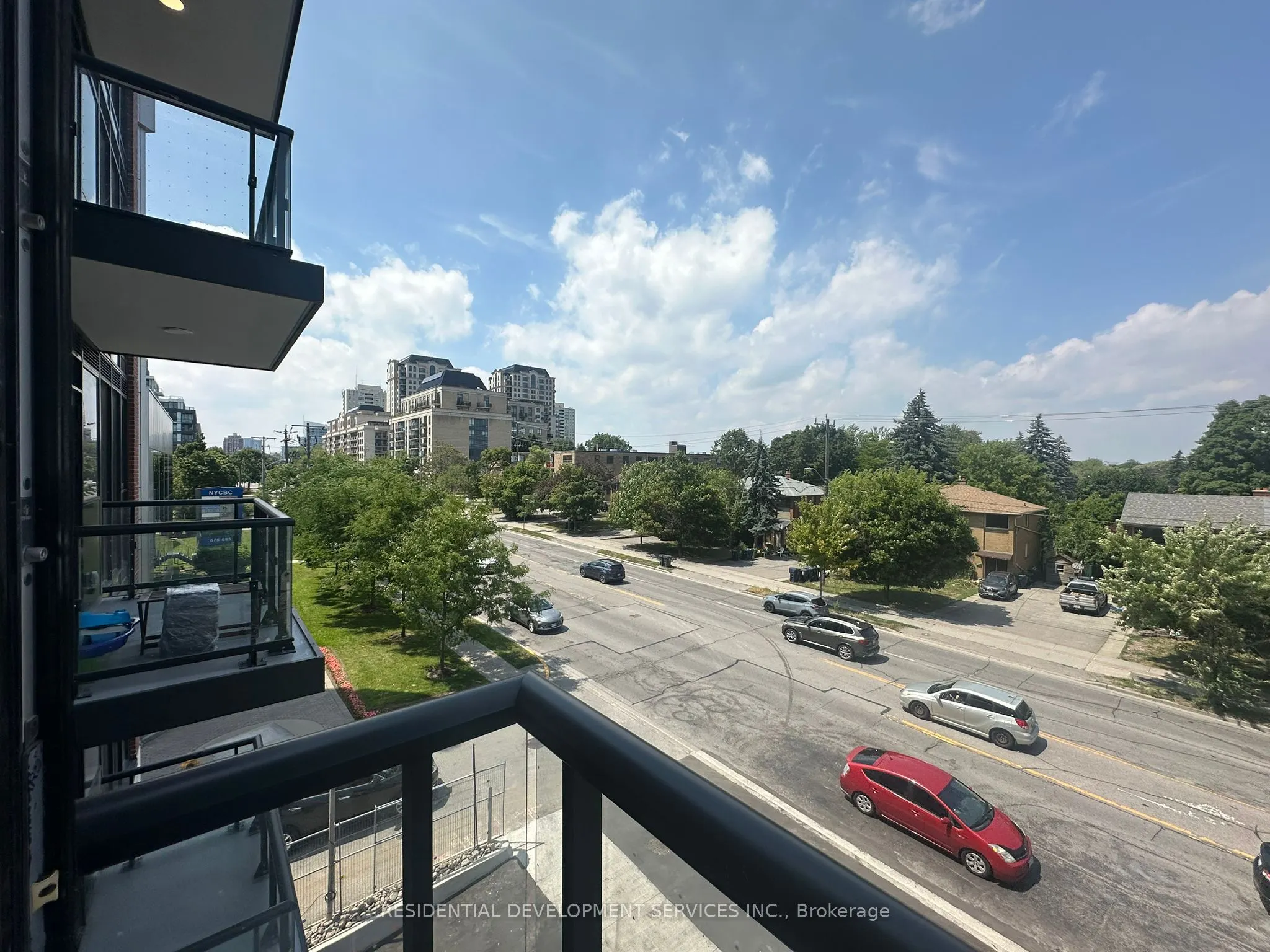 699 Sheppard Avenue E, #321