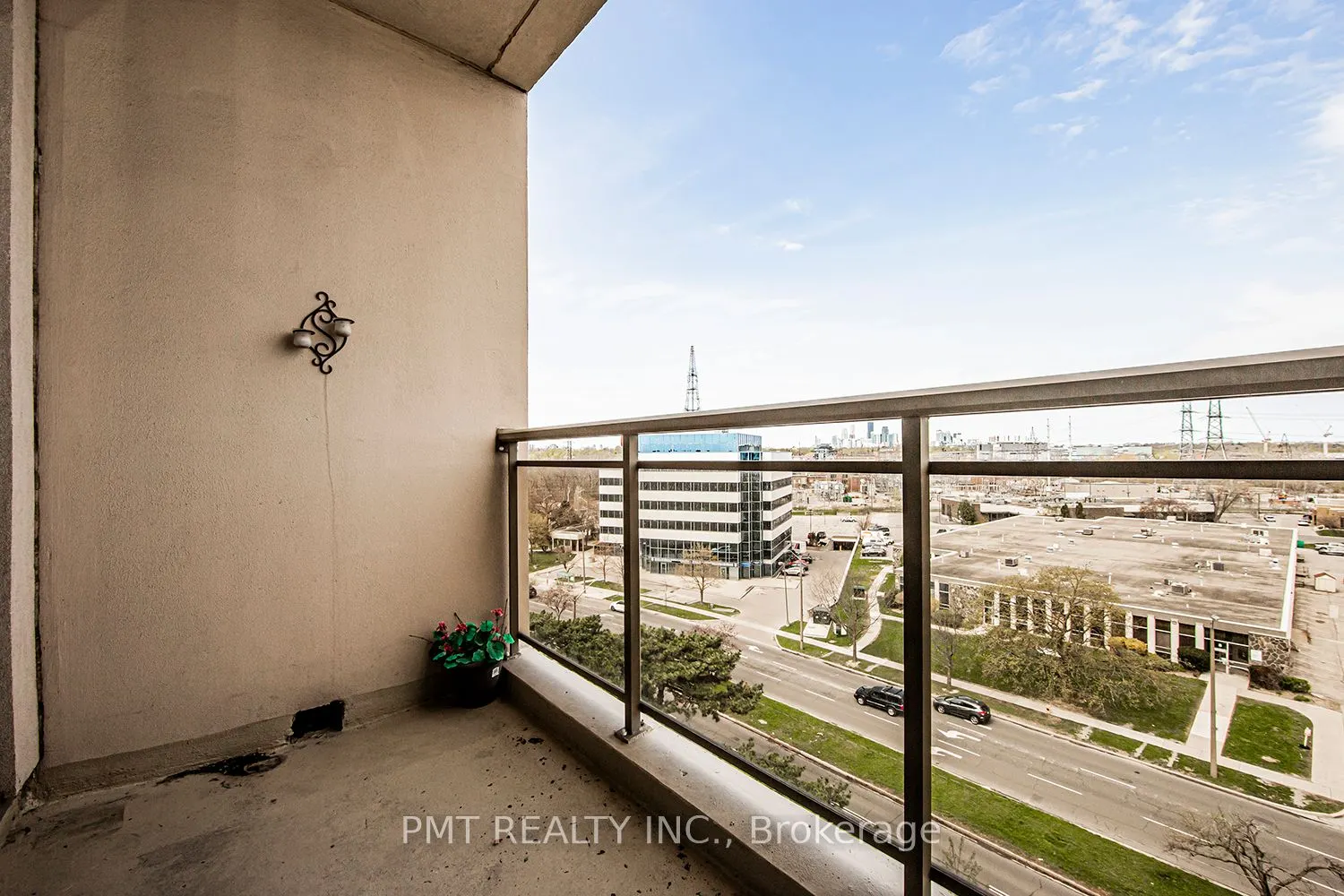 1 Leaside Park Drive, #606