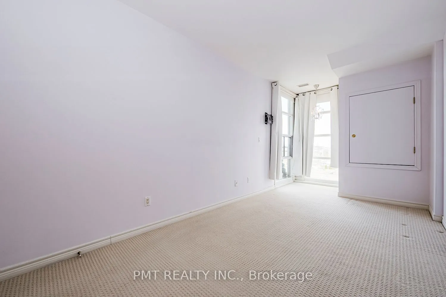 1 Leaside Park Drive, #606