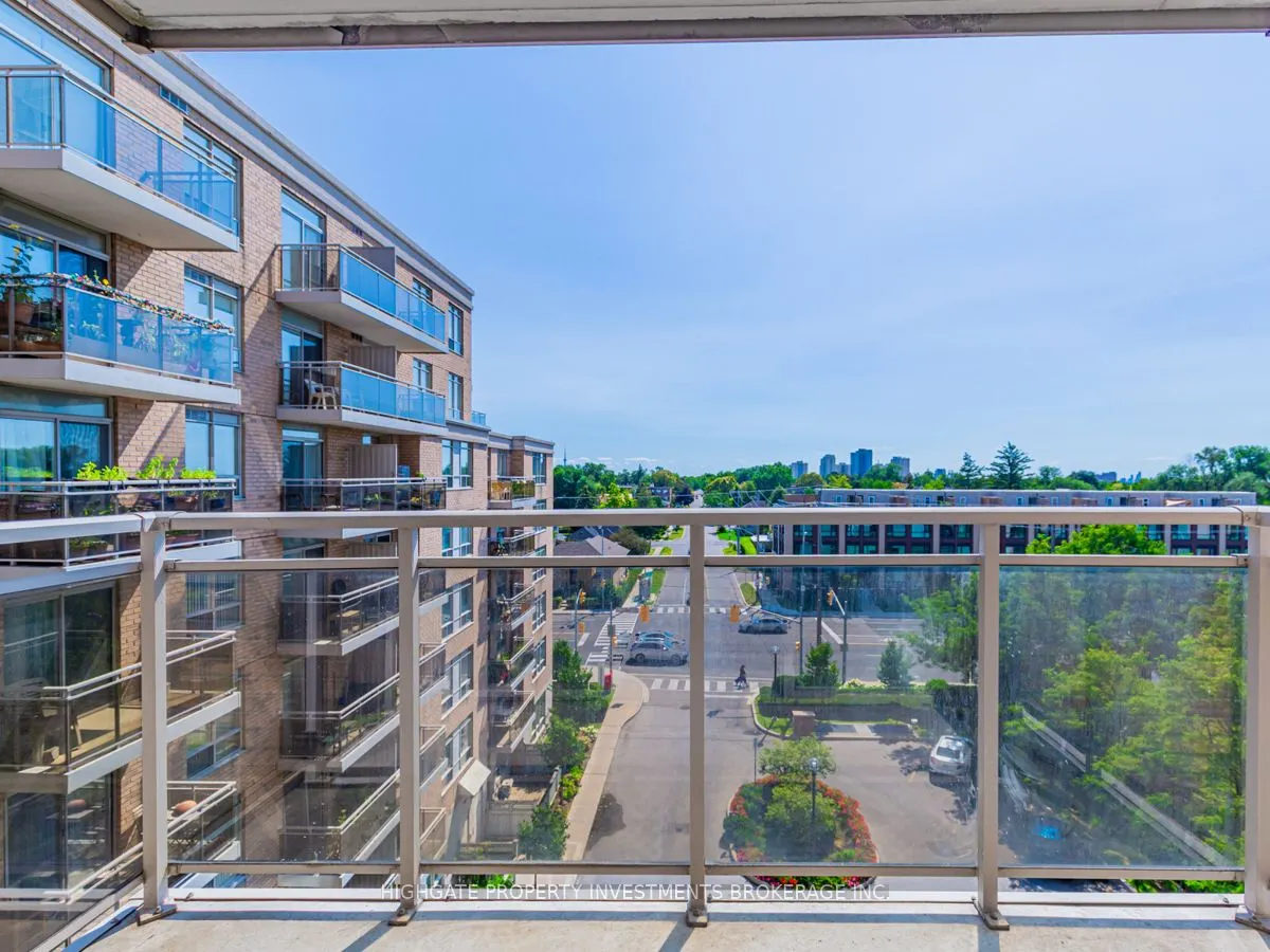 650 Lawrence Avenue W, #645