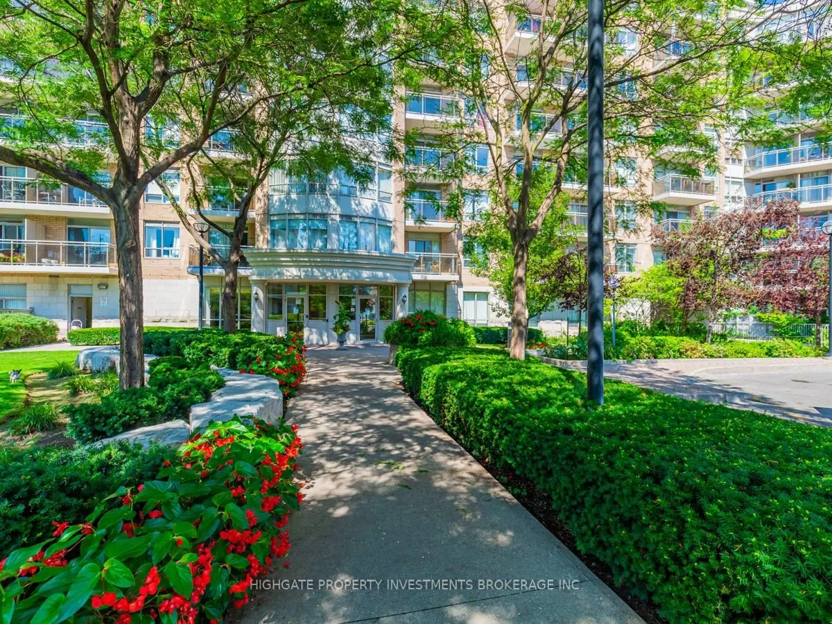 650 Lawrence Avenue W, #645