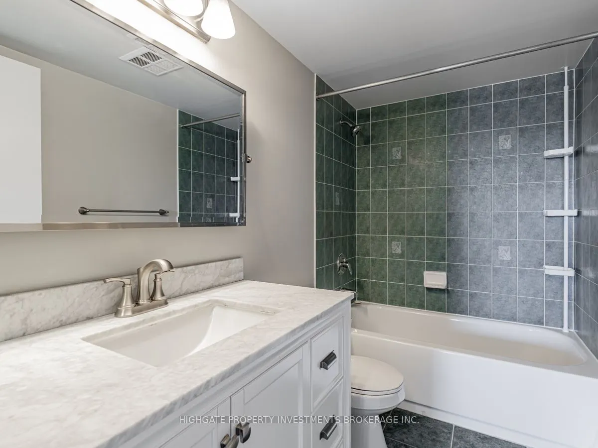650 Lawrence Avenue W, #645