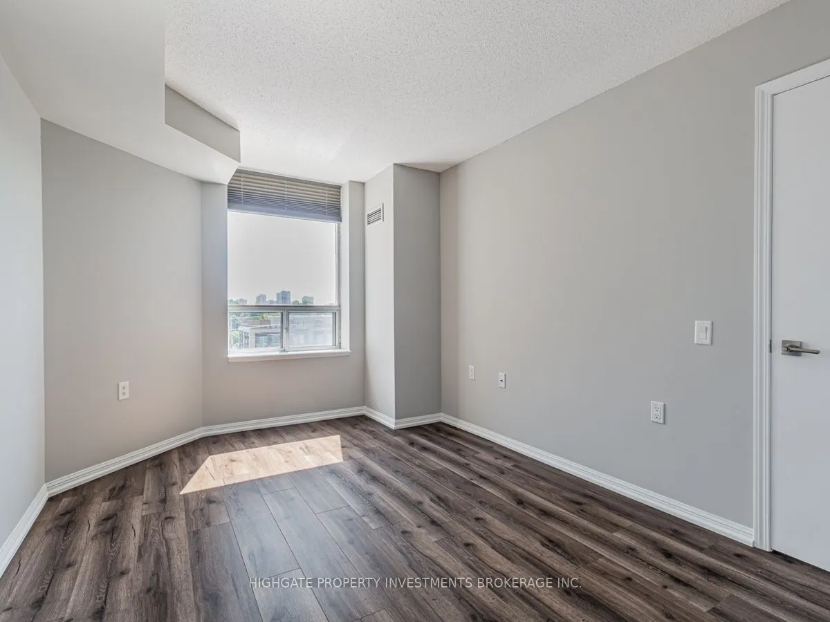650 Lawrence Avenue W, #645