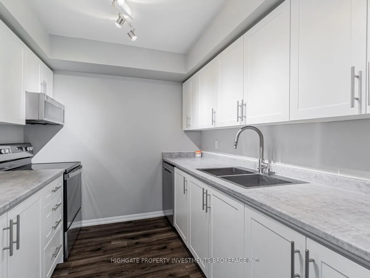 650 Lawrence Avenue W, #645