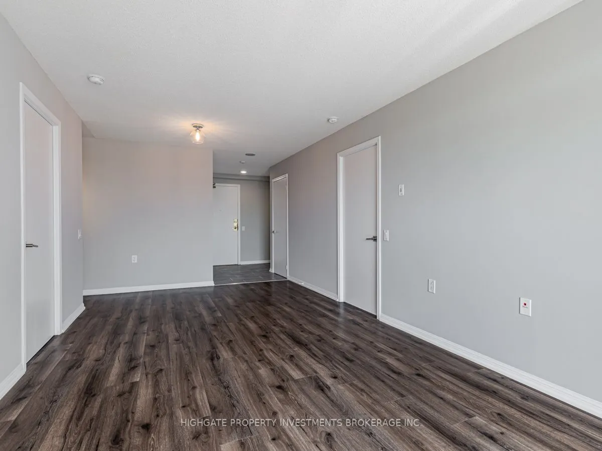 650 Lawrence Avenue W, #645