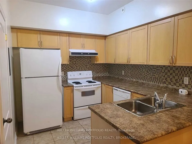 1496 Eglinton Avenue E, #126