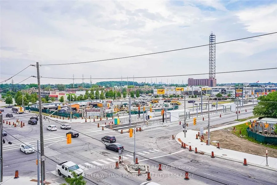 1496 Eglinton Avenue E, #126