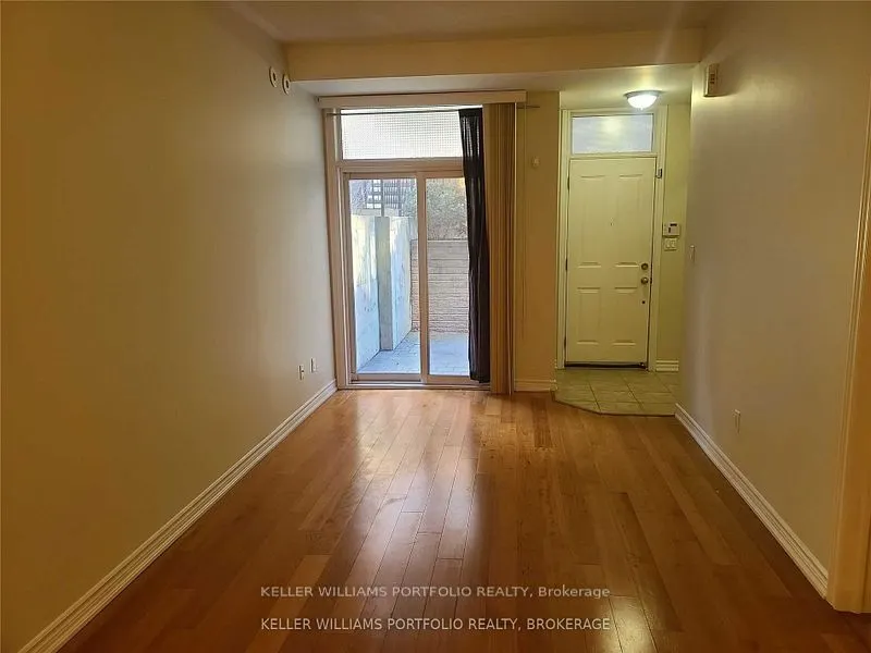 1496 Eglinton Avenue E, #126