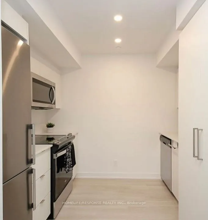 30 Tretti Way, #810