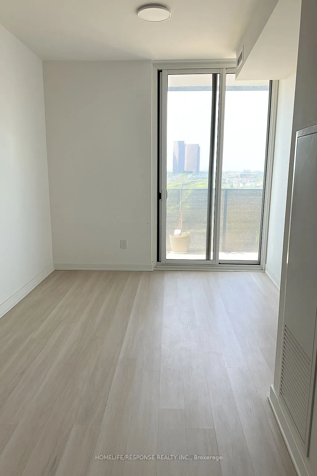 30 Tretti Way, #810