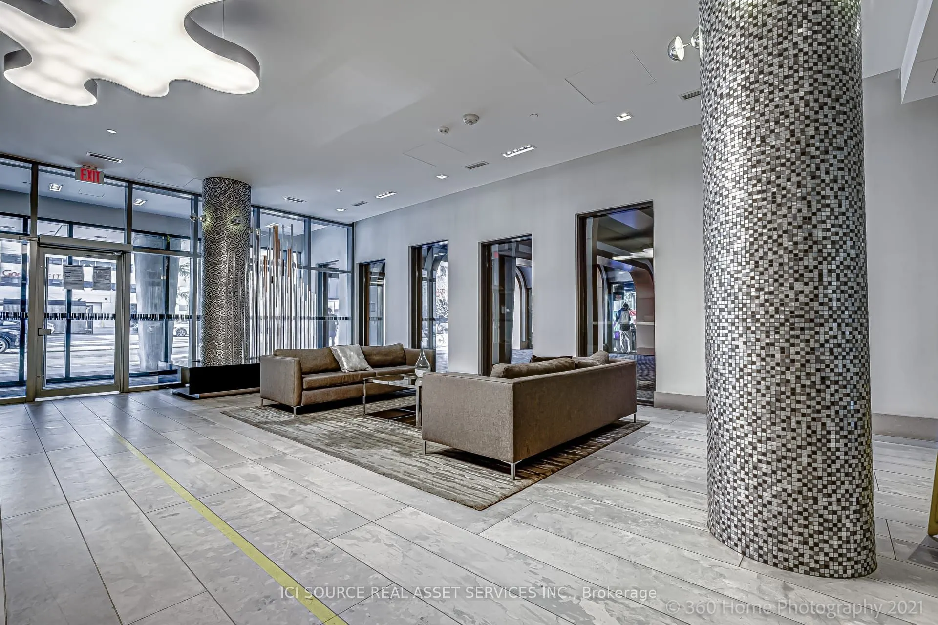 525 Adelaide Street W, #1020