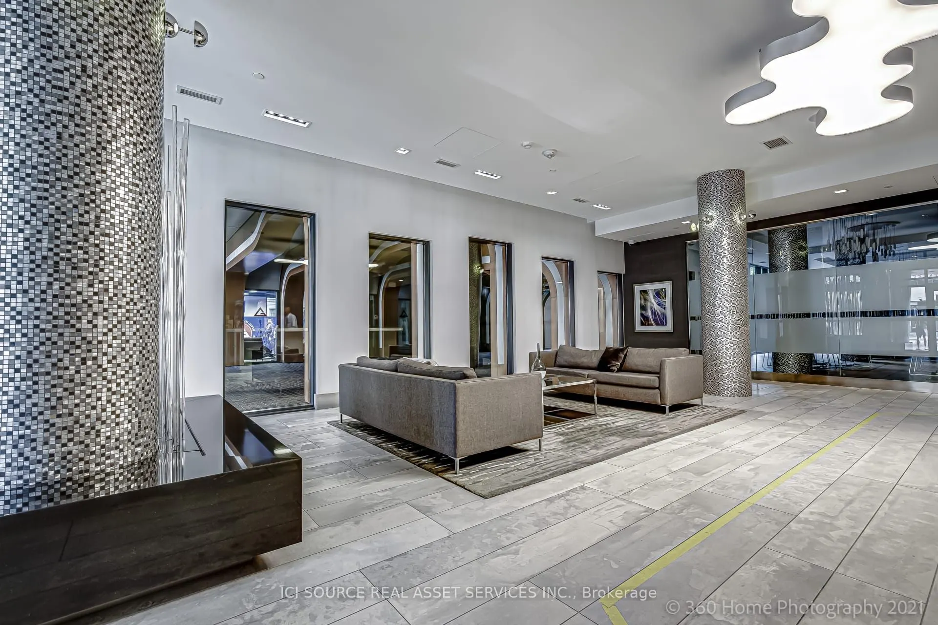 525 Adelaide Street W, #1020