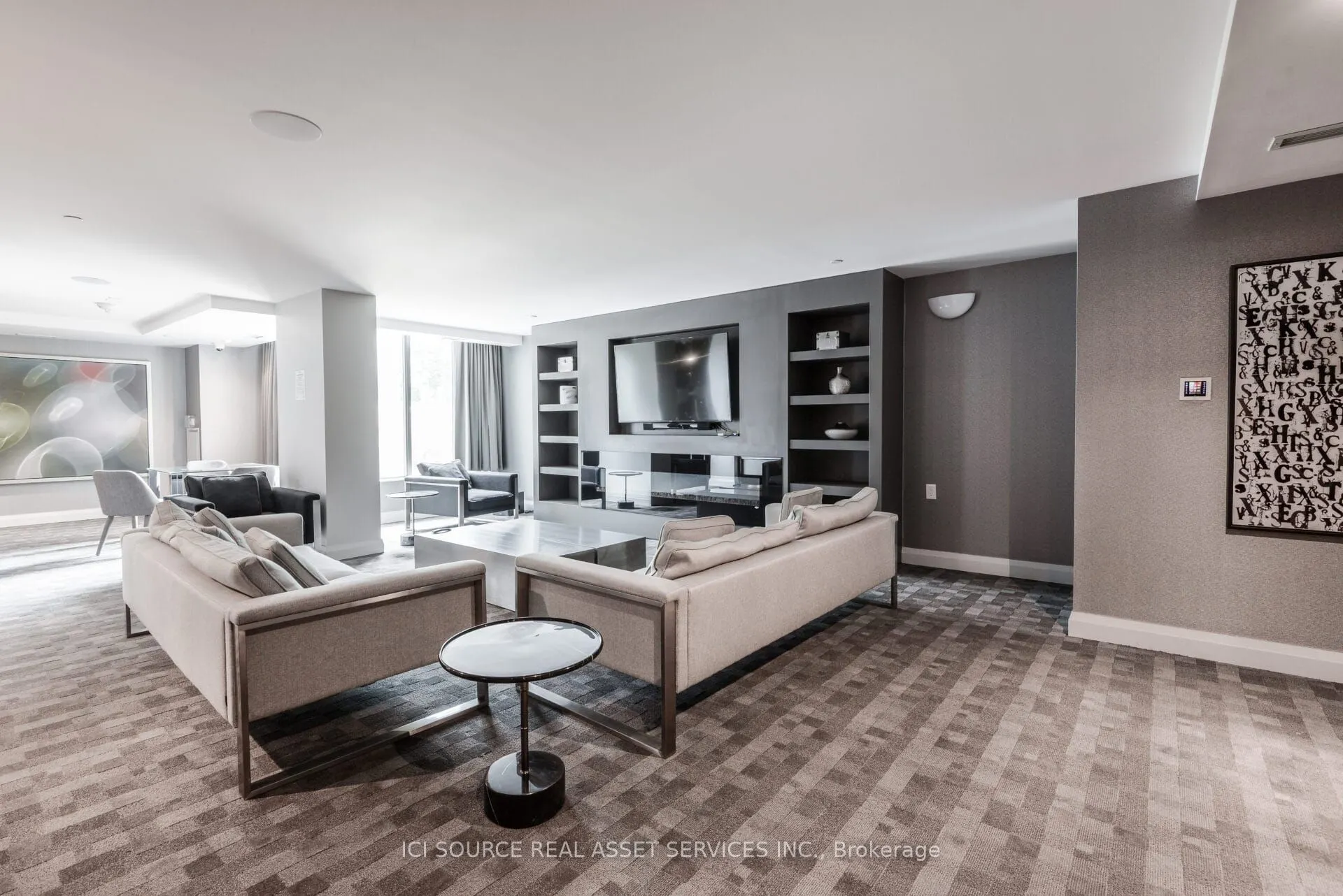 525 Adelaide Street W, #1020