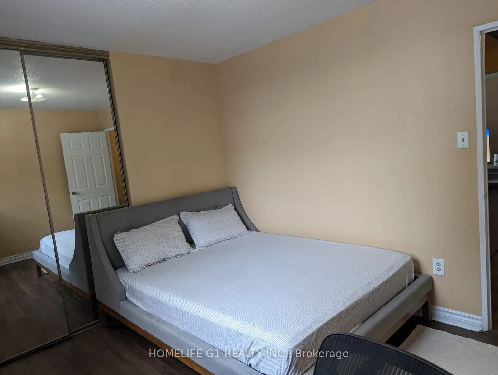 311 177 Linus Road, #311