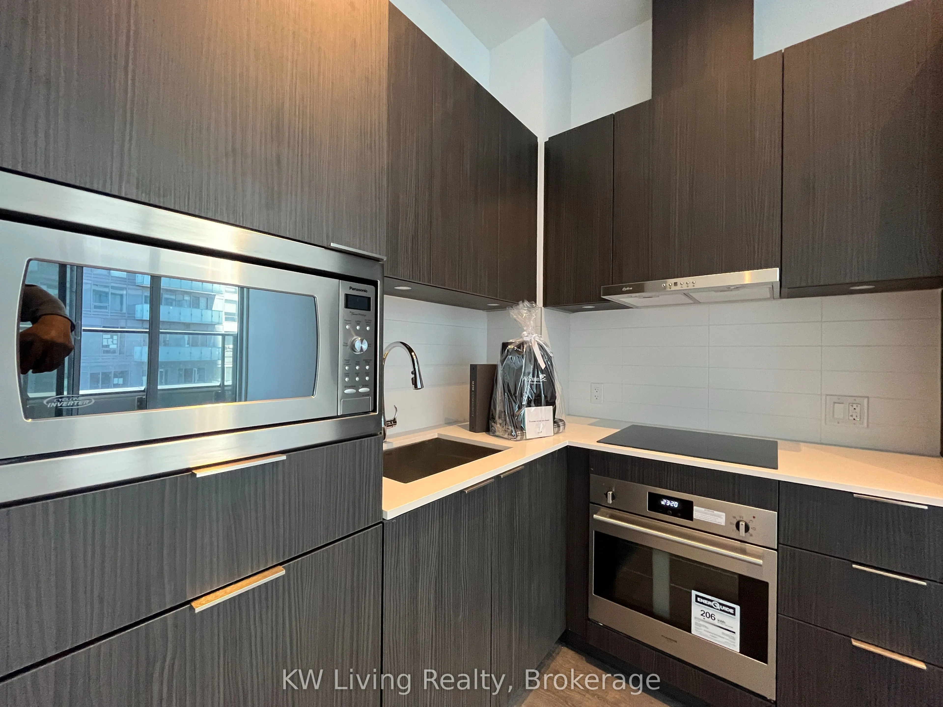 8 Olympic Garden Drive, #903