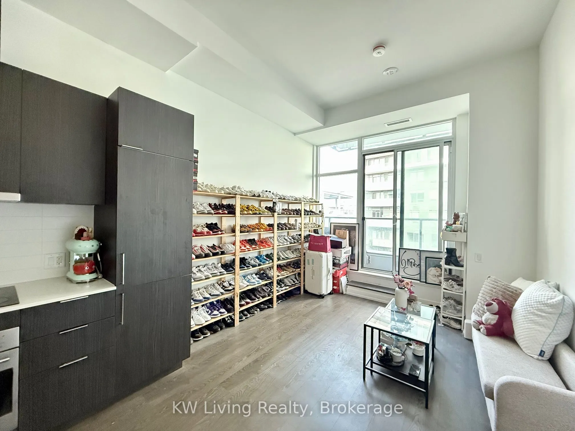 8 Olympic Garden Drive, #903