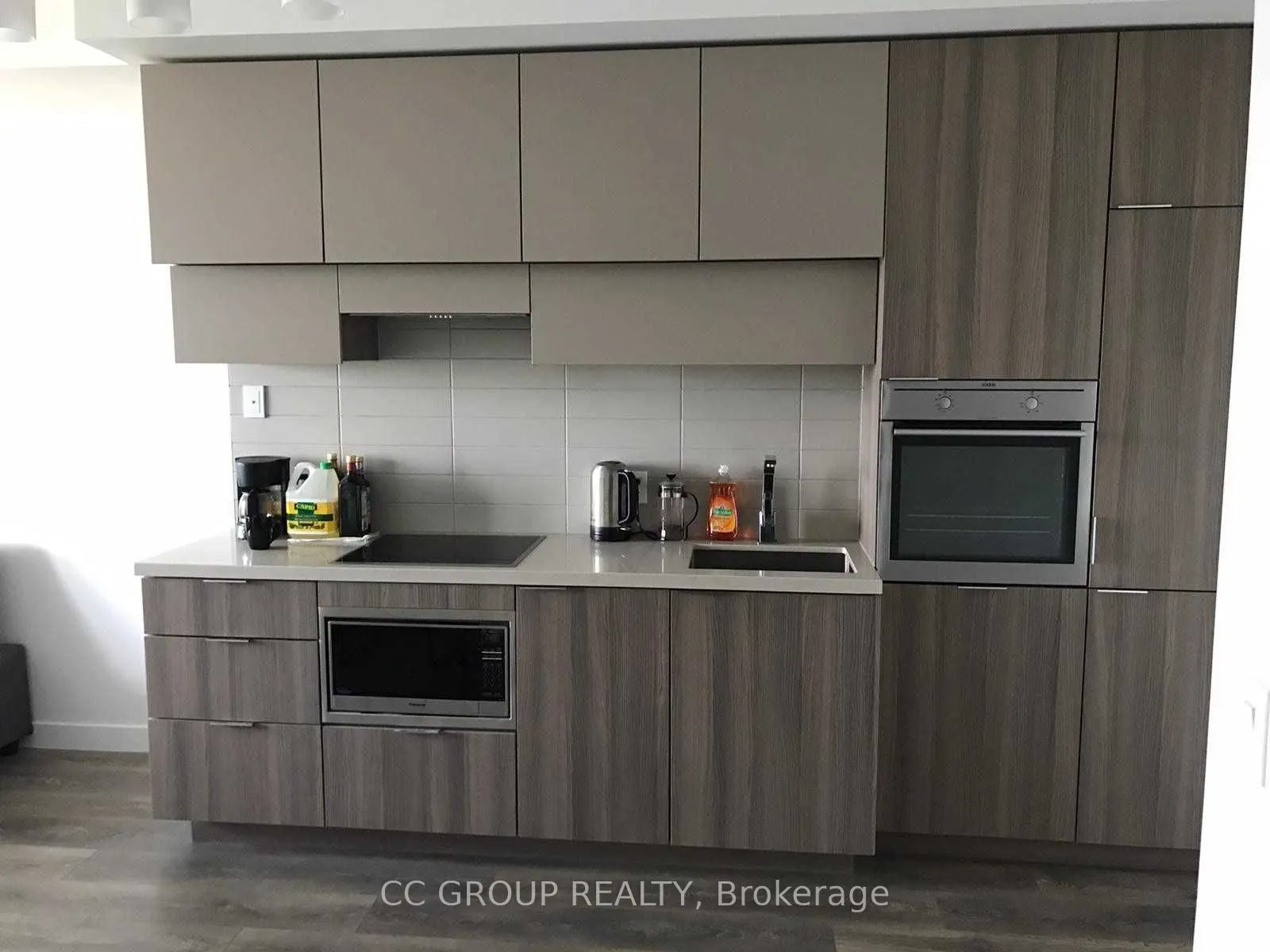 8 Eglinton Avenue E, #5306