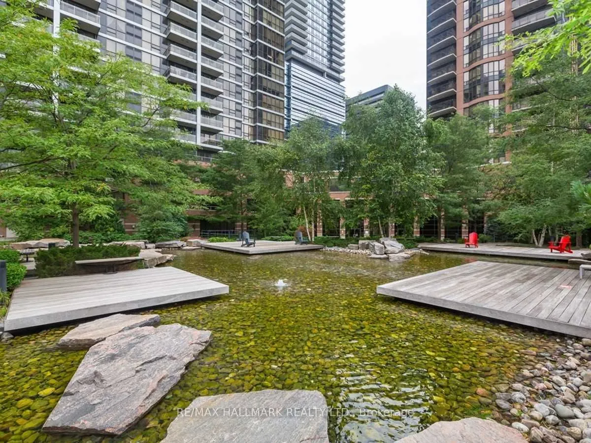 33 Sheppard Avenue E, #1701