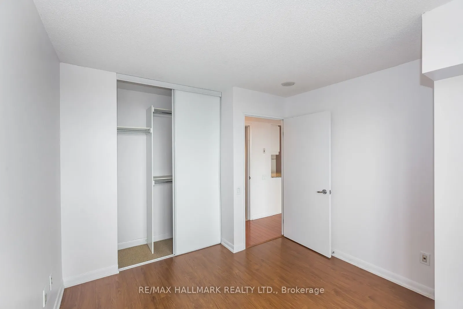 33 Sheppard Avenue E, #1701