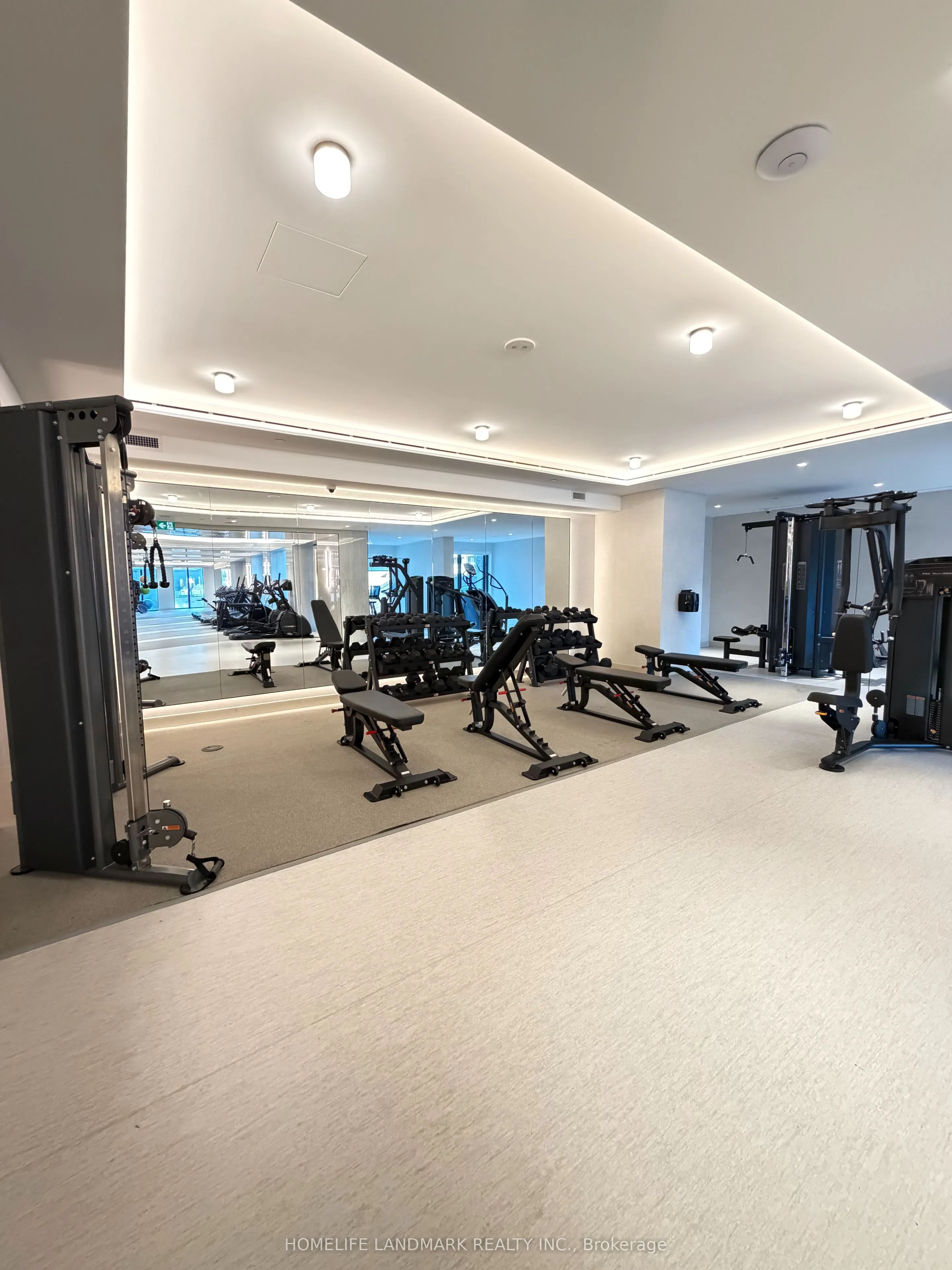 8 Wellesley Street W, #4915