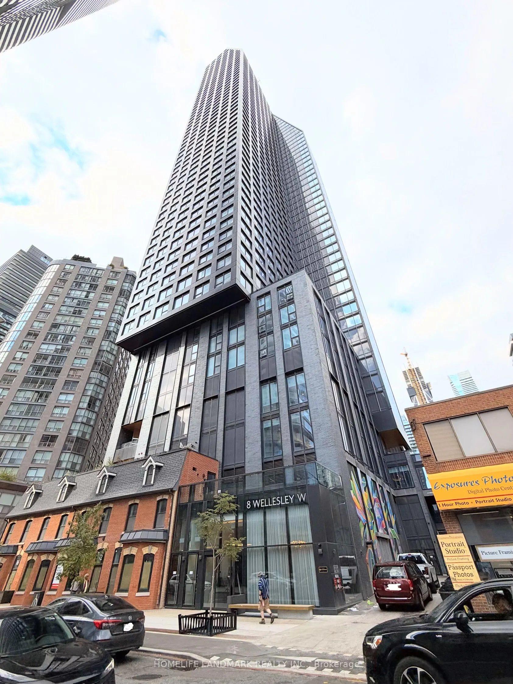8 Wellesley Street W, #4915