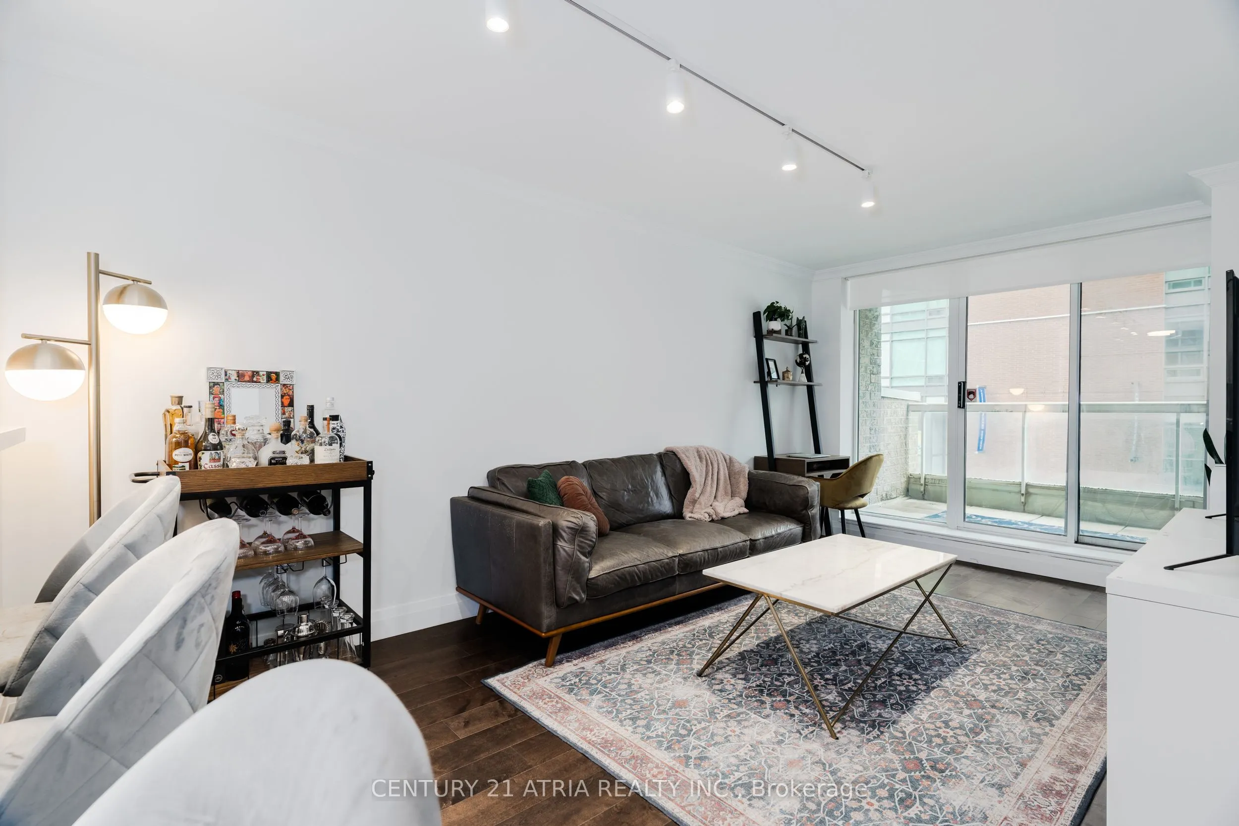 330 Adelaide Street E, #203
