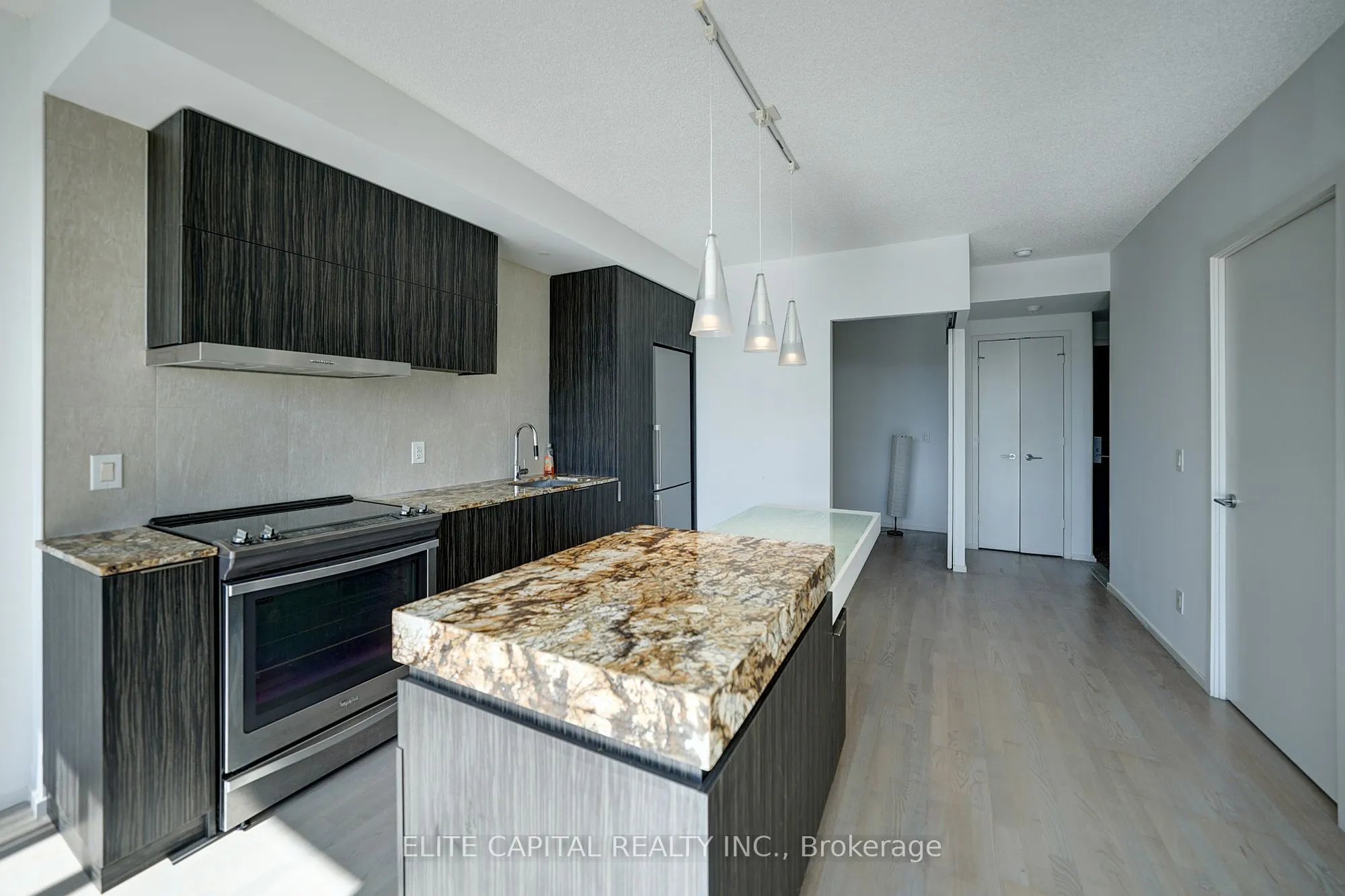 101 Charles Street E, #1803