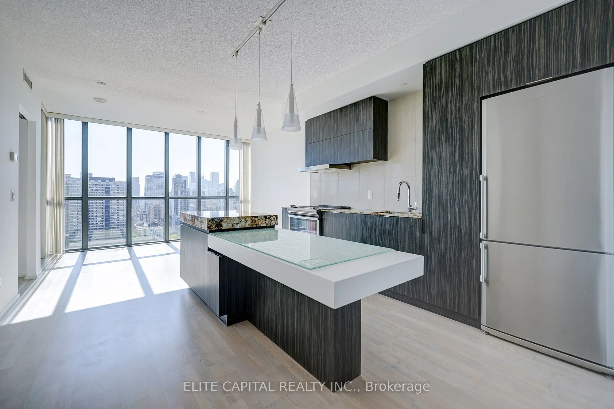 101 Charles Street E, #1803