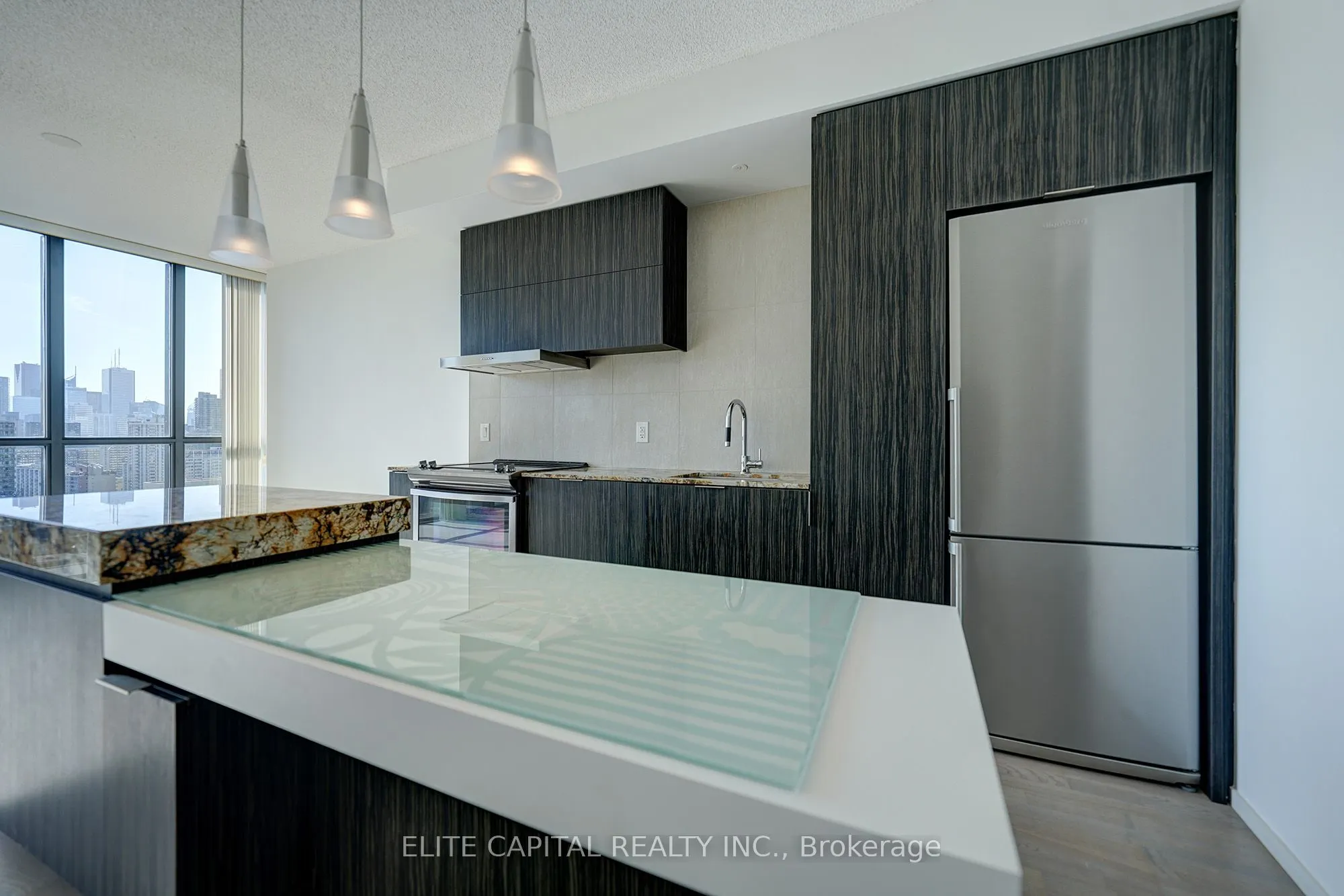 101 Charles Street E, #1803