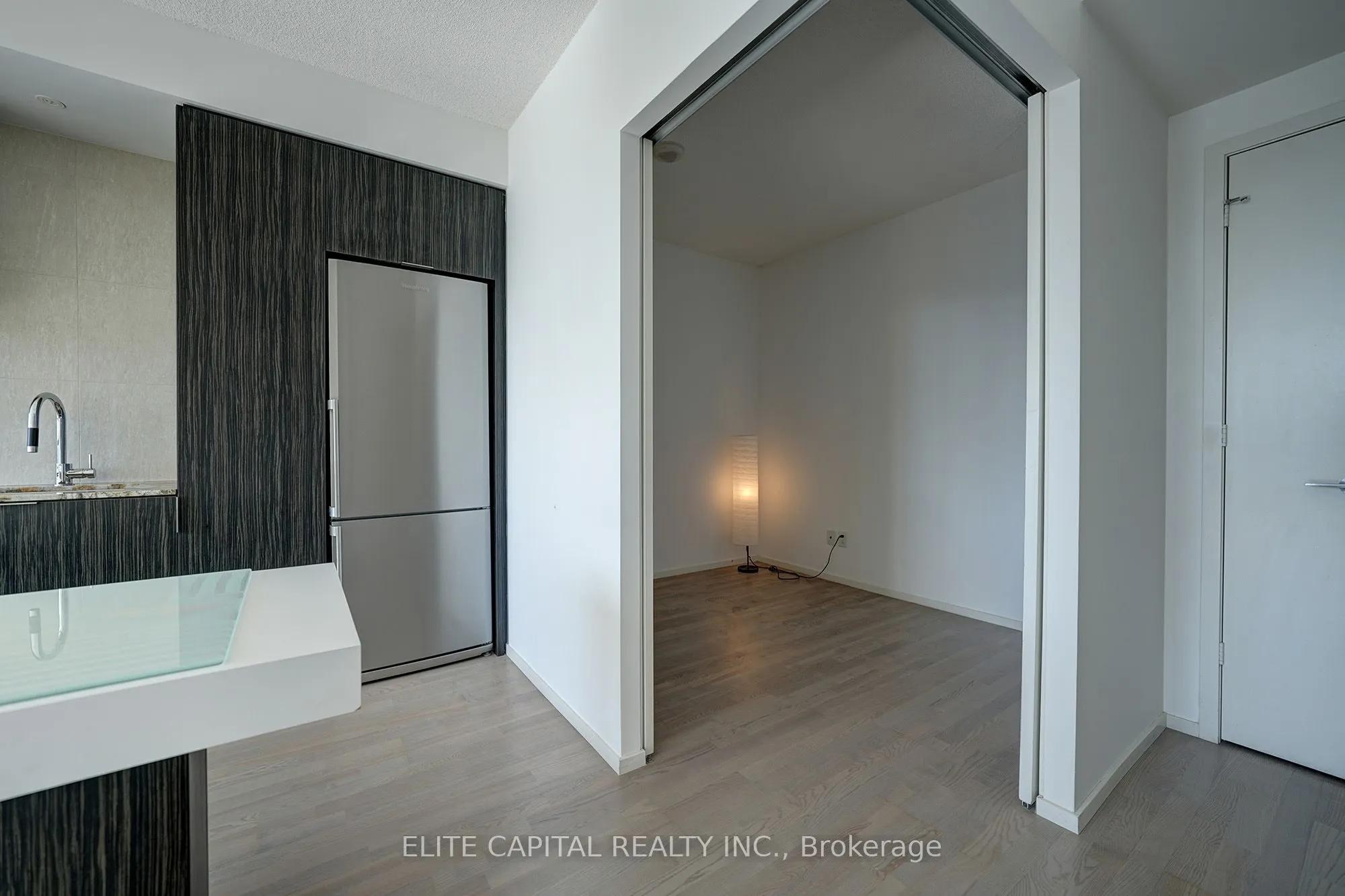 101 Charles Street E, #1803