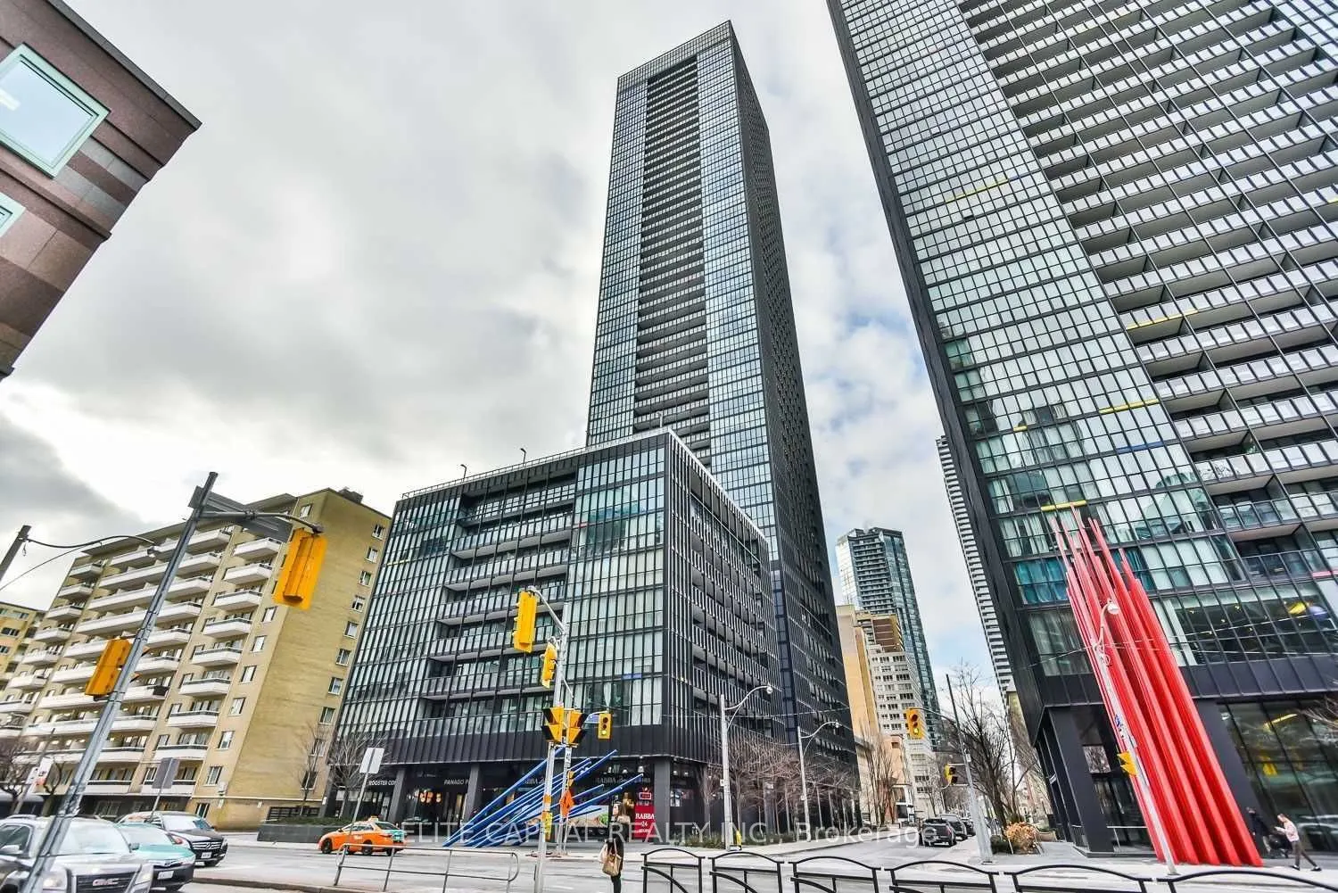 101 Charles Street E, #1803