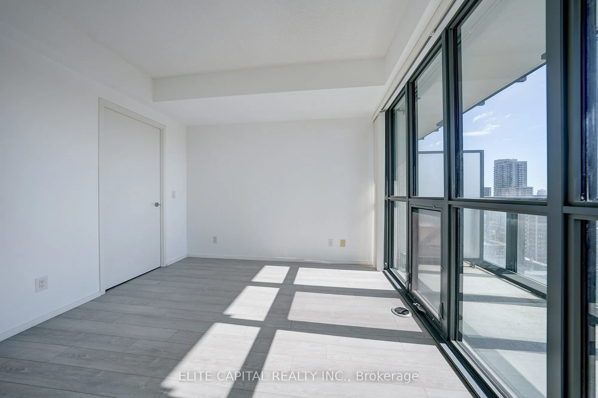101 Charles Street E, #1803