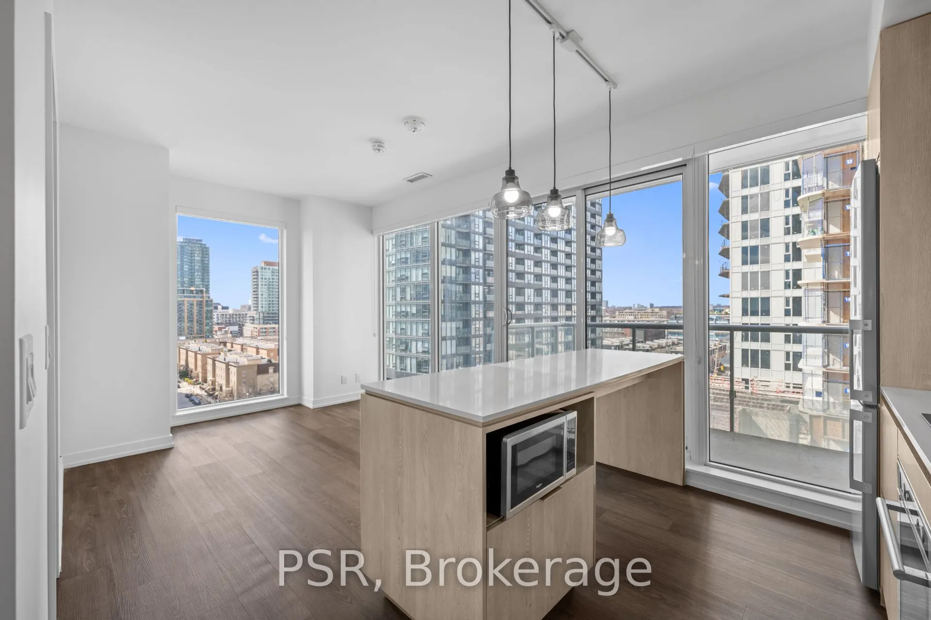25 Ordnance Street, #608