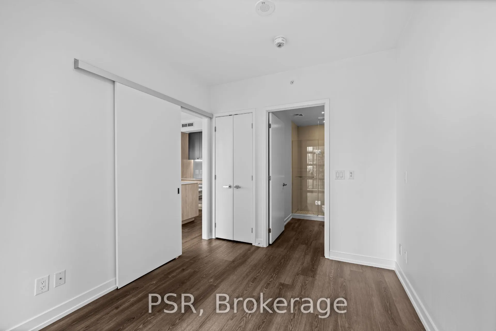 25 Ordnance Street, #608